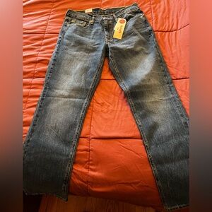 LEVI’S 541 JEANS - Brand New - Size 32